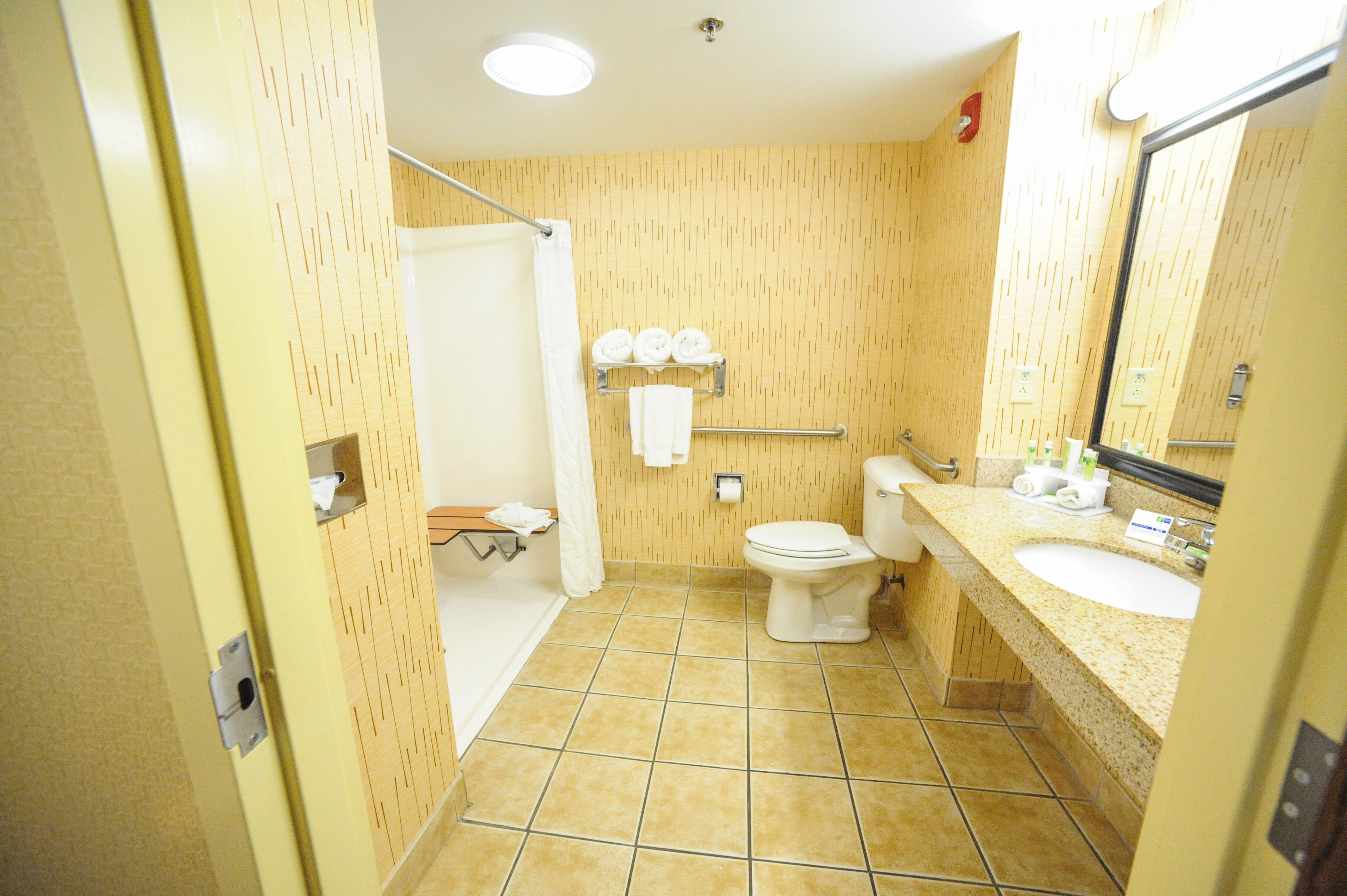 Holiday Inn Express Hotel & Suites Bowling Green By Ihg Exterior foto