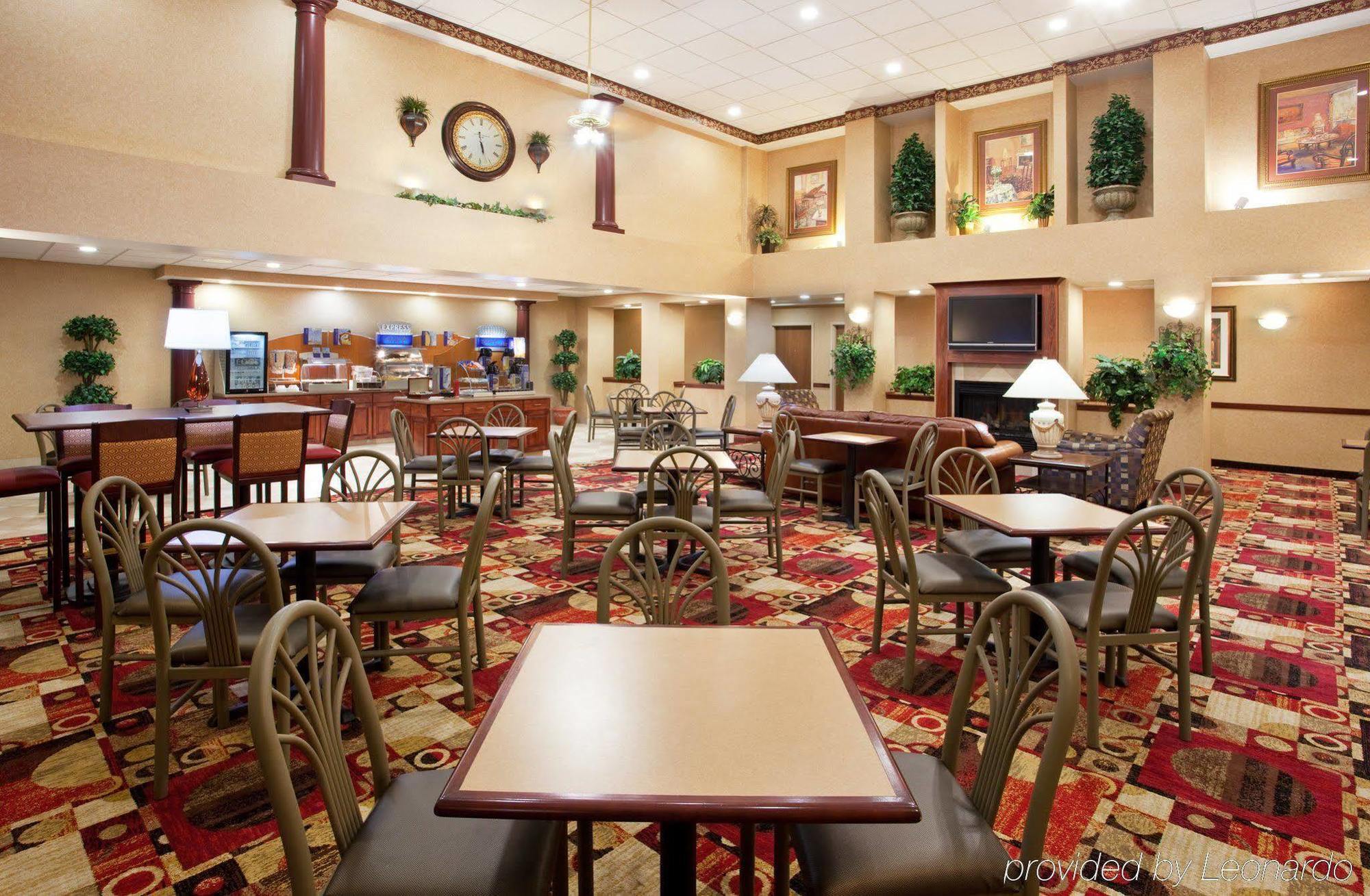 Holiday Inn Express Hotel & Suites Bowling Green By Ihg Restaurant foto